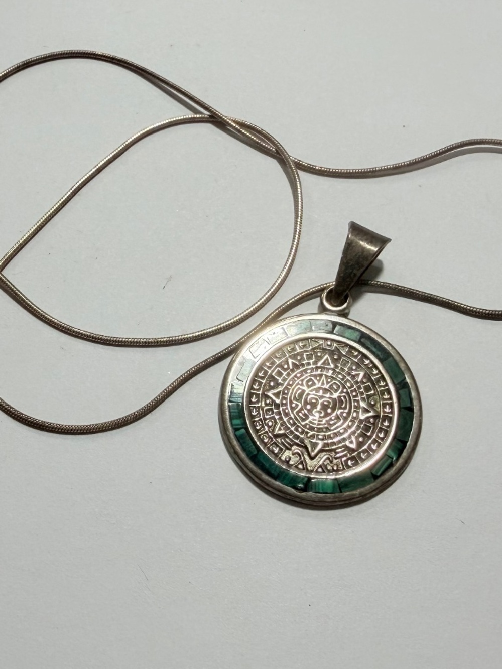 Vintage Mexican Sterling Silver Aztec Calendar Malachite Pendant Necklace
